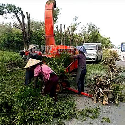 大型修剪樹枝粉碎機